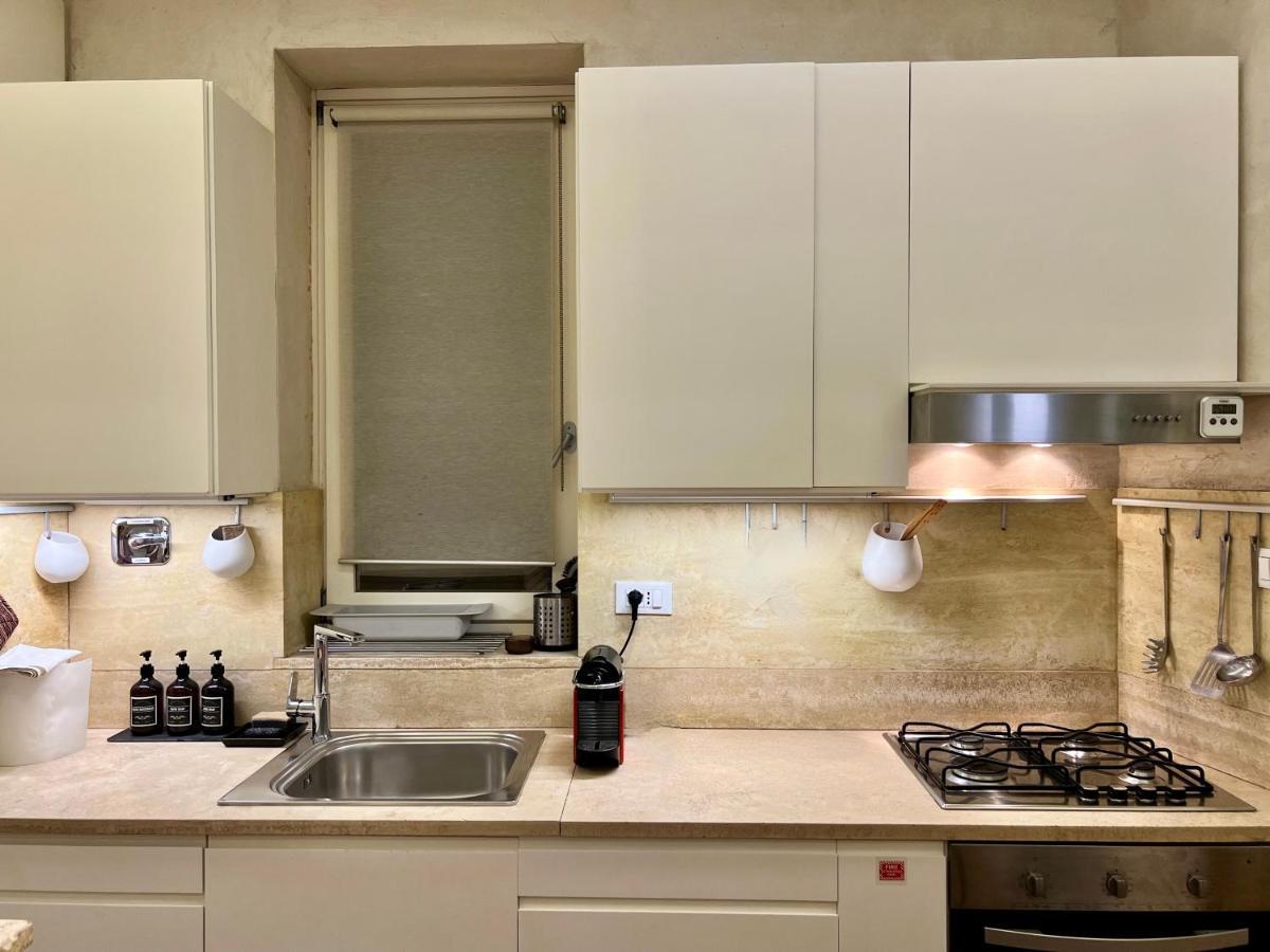Campo Dei Fiori Modern Apartment With Terrace Rom Exterior foto