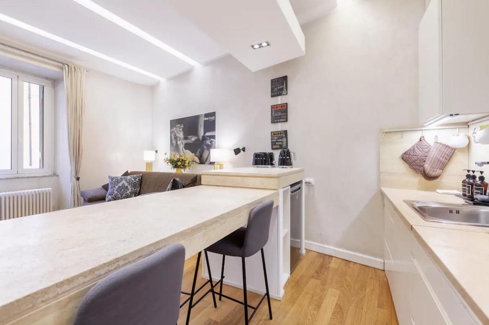 Campo Dei Fiori Modern Apartment With Terrace Rom Exterior foto